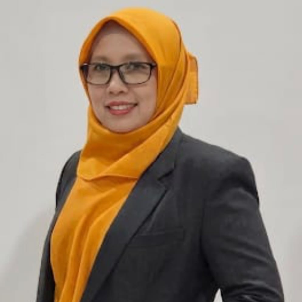 Dr. Kulsum Nur Hayati, M.Pd., M.Si.